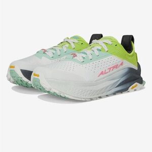 Altra Olympus 6 women’s 9
